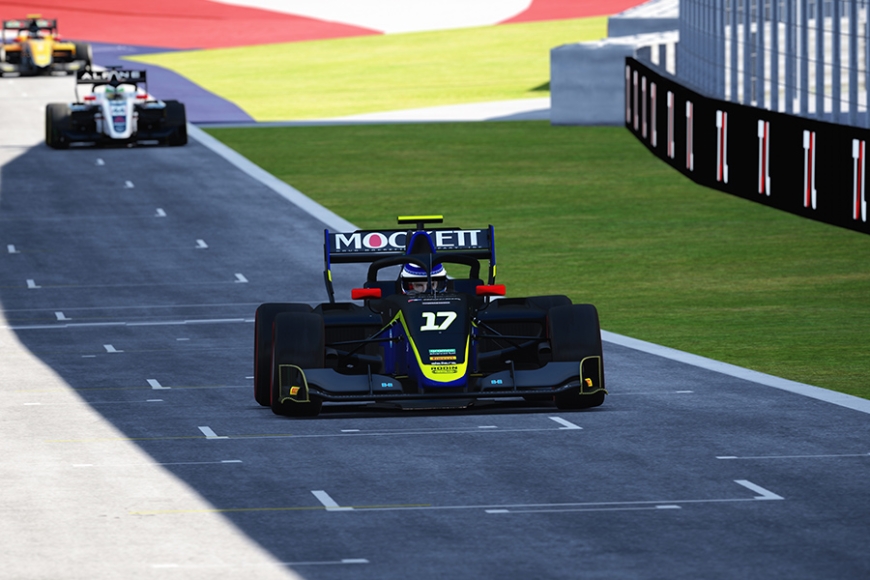 Adam Celárek pokračuje ve své dominanci a ovládá třetí podnik sezóny