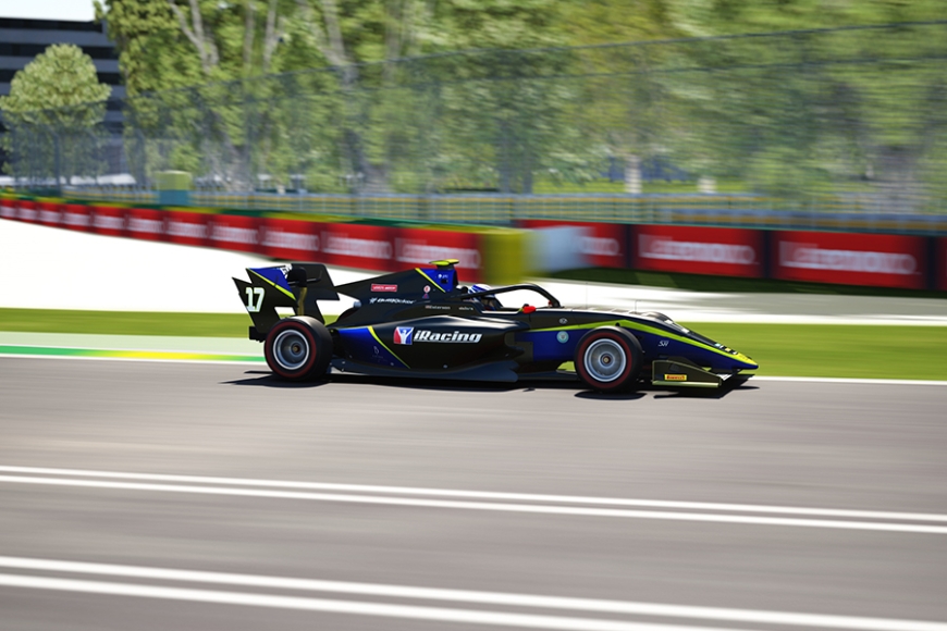 Adam Celárek bude rozhodně v pozornosti kamer na úvod sezóny